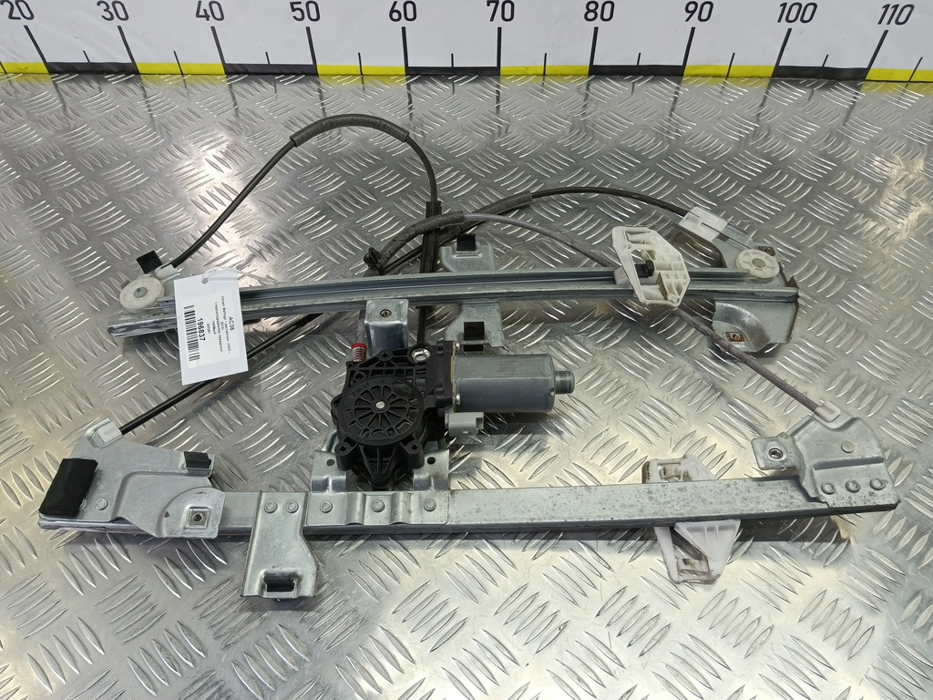 стеклоподъемник Citroen Berlingo  9222G1, 3279 рублей, Москва