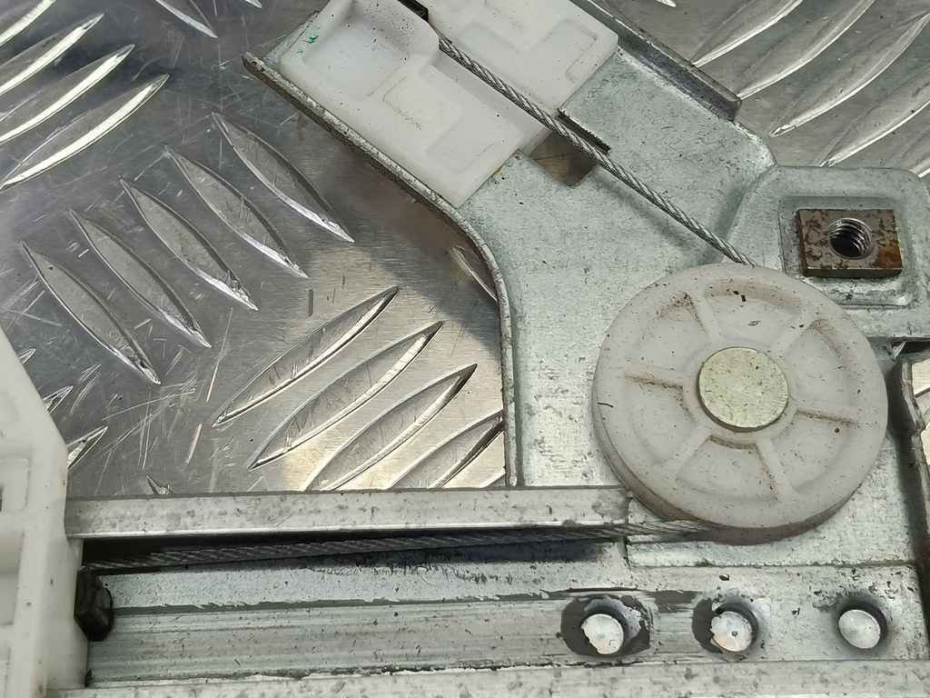 стеклоподъемник Citroen Berlingo  9222G1, 3279 рублей, Москва