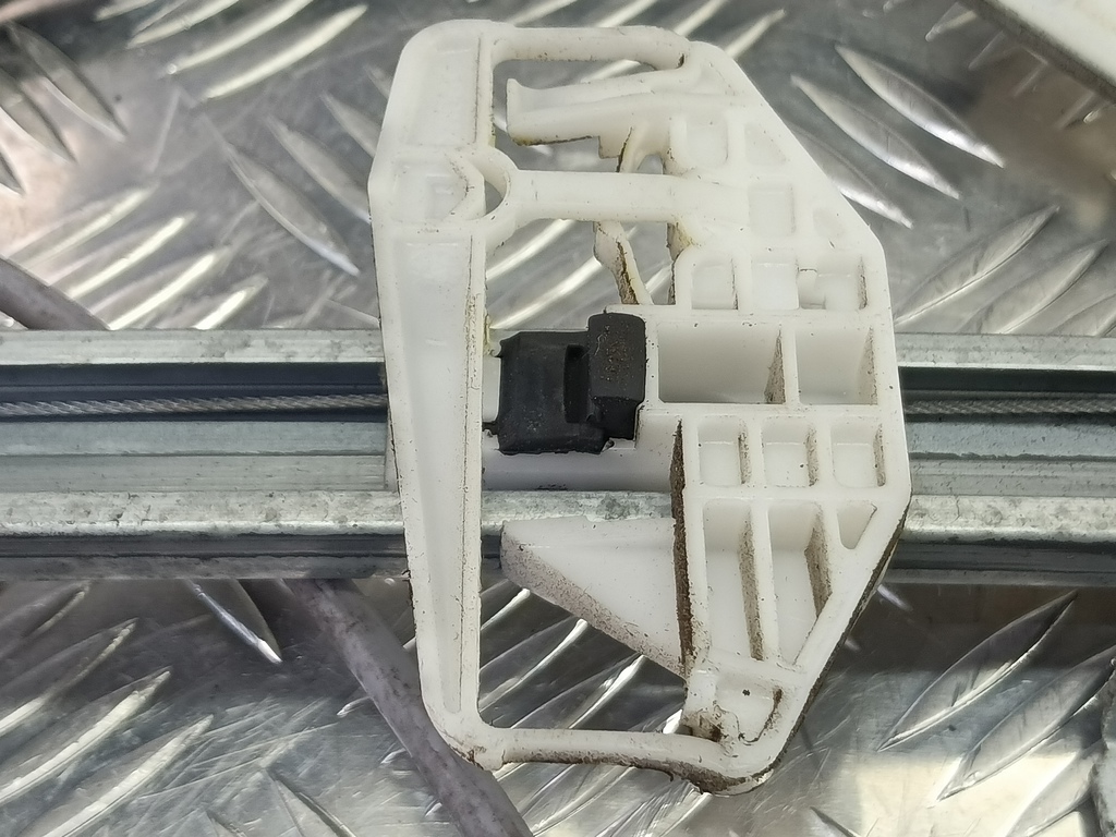 стеклоподъемник Citroen Berlingo  9222G1, 3279 рублей, Москва