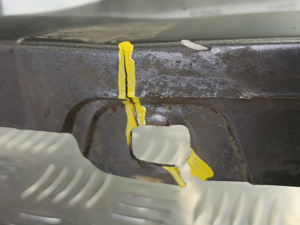 накладка крыла переднего Hyundai TUCSON 2.0 MT (140 л.с.)Tucson  I (2004—2011) Внедорожник 877132E000, 2700 рублей, Москва