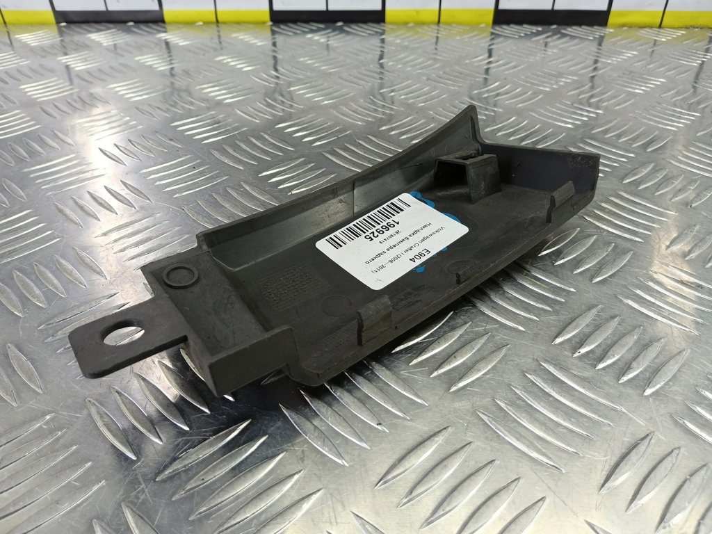 накладка бампера заднего Volkswagen Crafter  2E1807418, 520 рублей, Москва