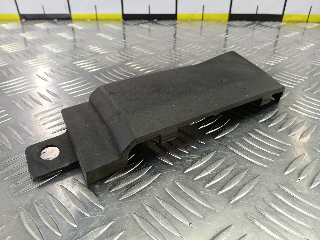 накладка бампера заднего MERCEDES-BENZ Sprinter  A9068802671, 520 рублей, Москва