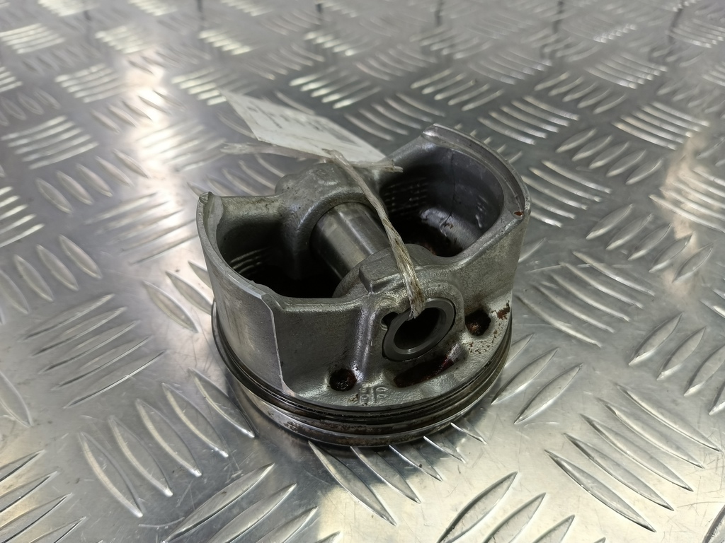 поршень HONDA Accord 2.0 AT (155 л.с.)Accord  VII (2002—2006) Седан 13010RAC000, 750 рублей, Москва