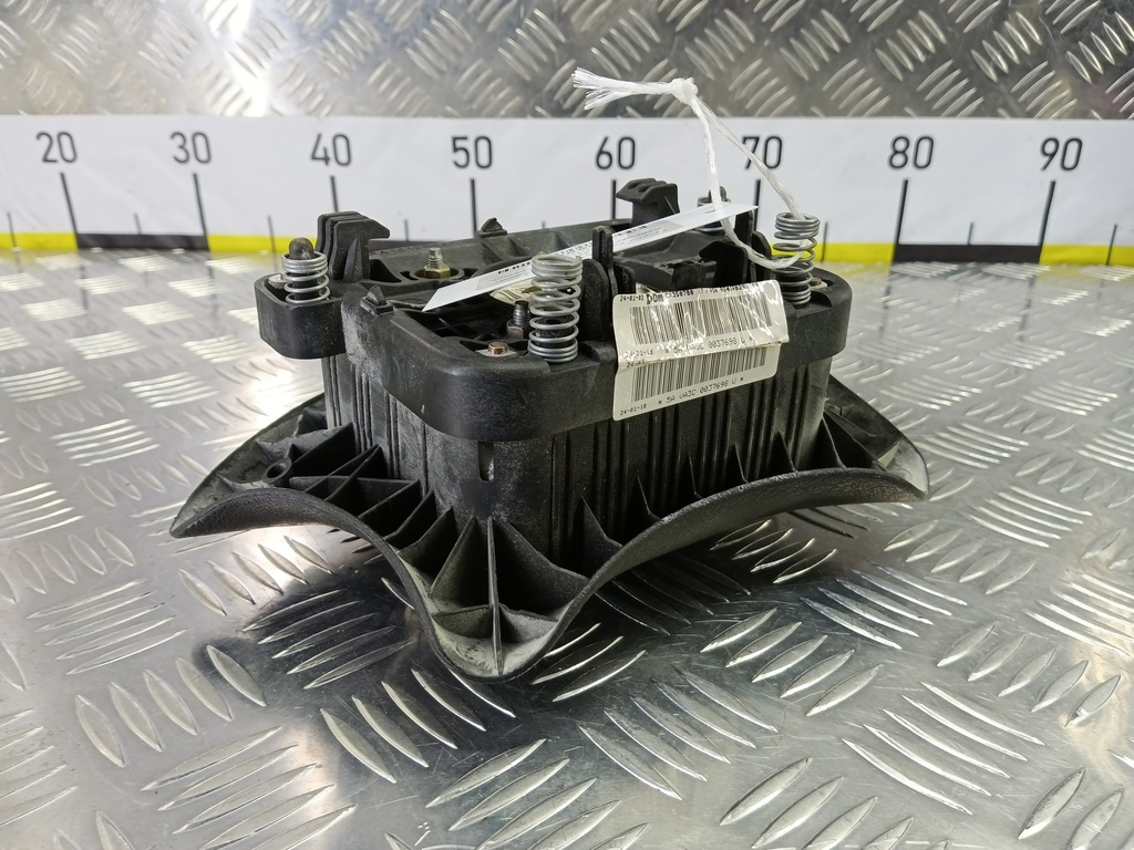 подушка безопасности водителя Peugeot Partner  4112GH, 2700 рублей, Москва