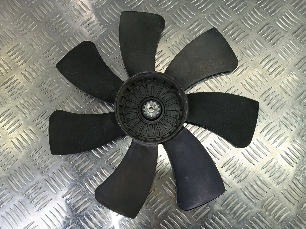 крыльчатка вентилятора SUZUKI Grand Vitara  1711165J10, 980 рублей, Москва