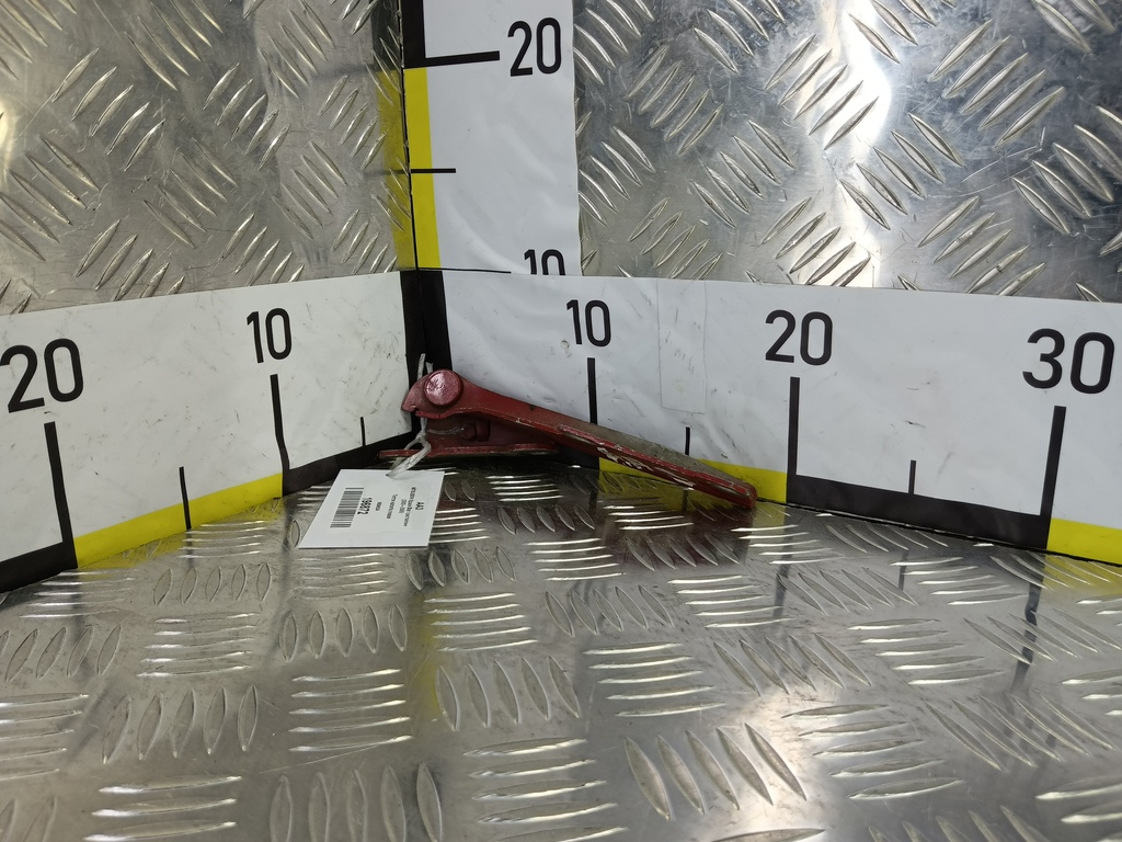 петля капота MITSUBISHI Space Star  M896534, 520 рублей, Москва