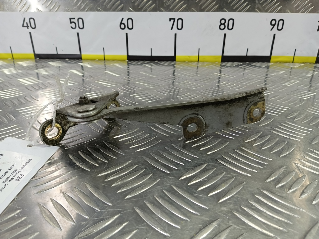 петля капота MITSUBISHI Space Star  M896534, 520 рублей, Москва