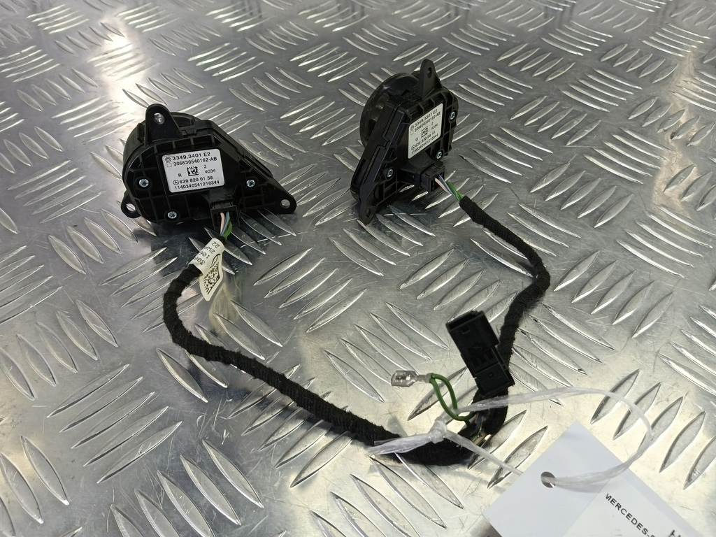 блок кнопок MERCEDES-BENZ Vito  A6399050700, 2130 рублей, Москва