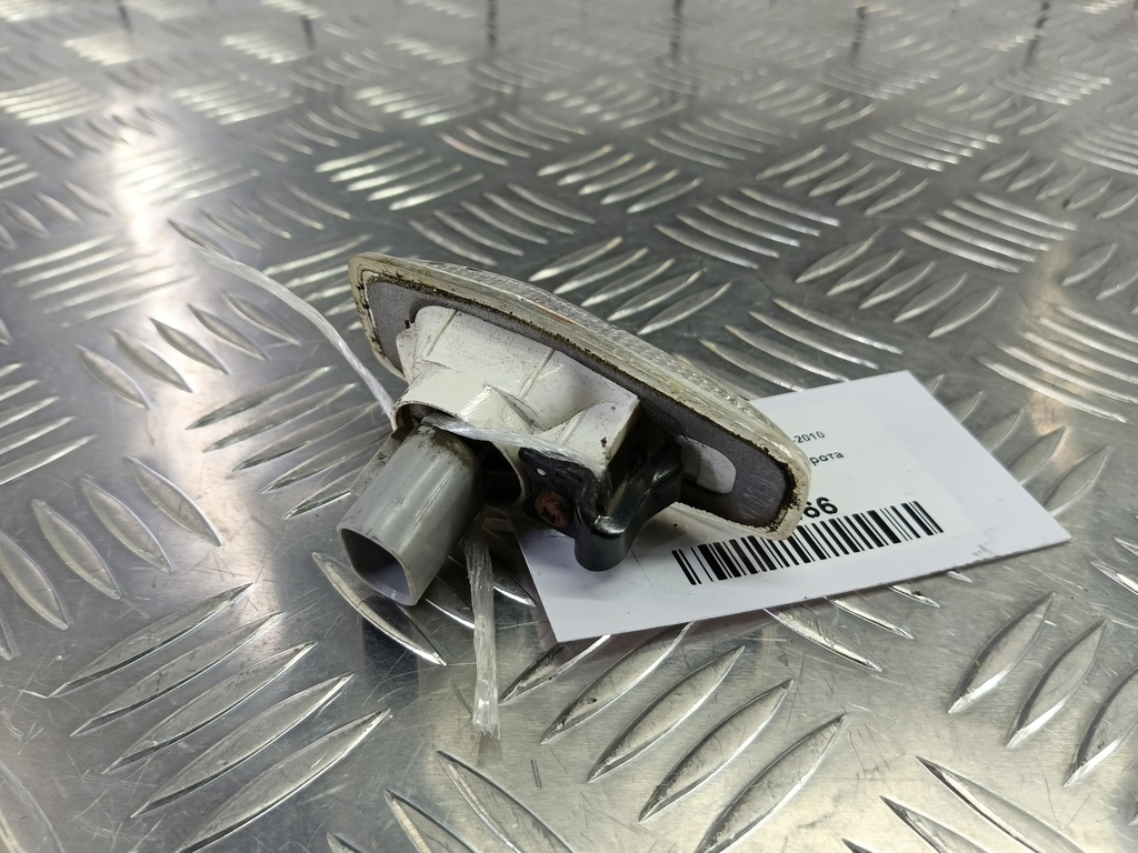 повторитель поворота Kia SPORTAGE  92303-25500, 750 рублей, Москва