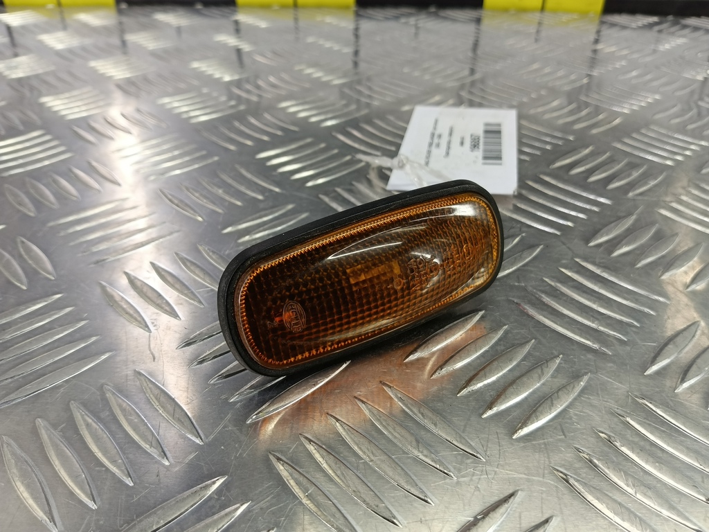 повторитель поворота LAND ROVER FREELANDER  AMR4103, 1440 рублей, Москва