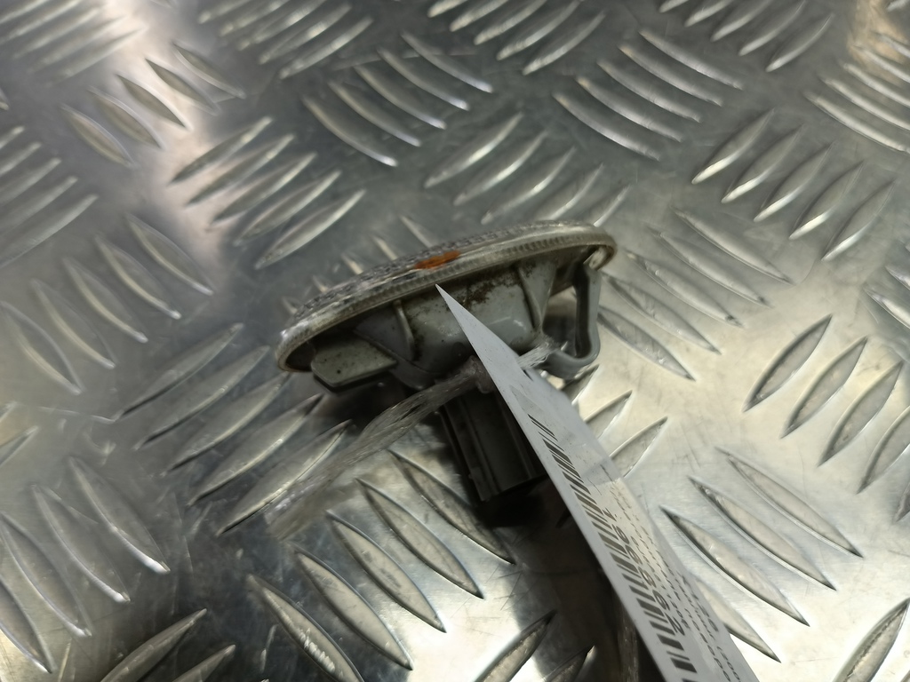 повторитель поворота MAZDA 3  GJ6A51120E, 860 рублей, Москва