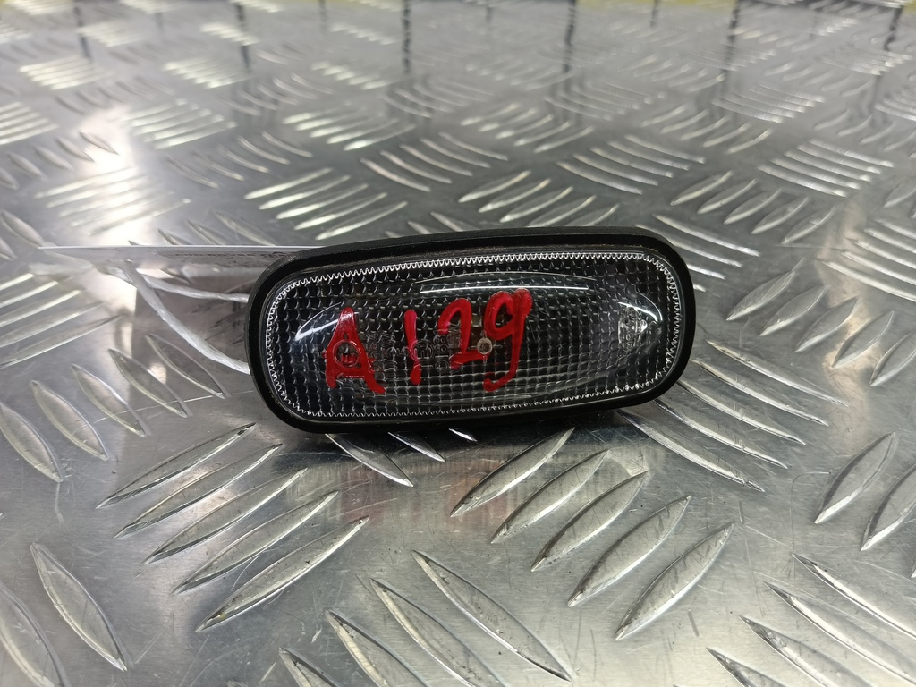 повторитель поворота LAND ROVER FREELANDER  XGB100310L, 750 рублей, Москва