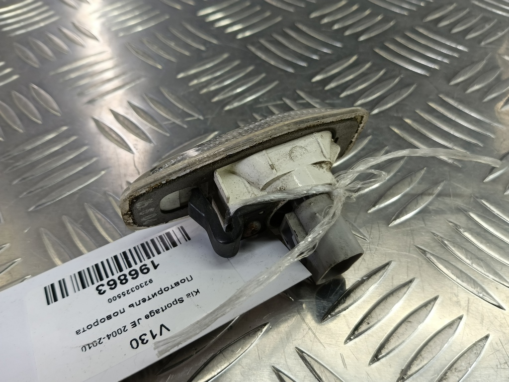 повторитель поворота Kia SPORTAGE  92303-25500, 750 рублей, Москва