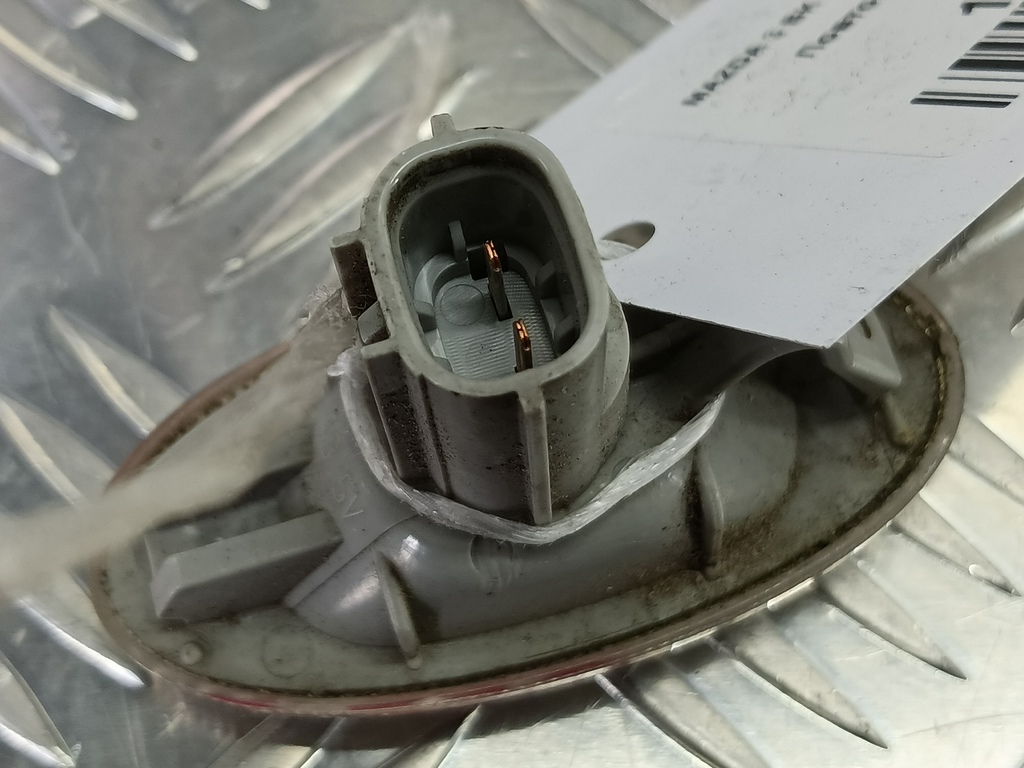 повторитель поворота MAZDA 3 2.0 MT (150 л.с.)3  BK (2003—2006) Седан GJ6A51120E, 860 рублей, Москва