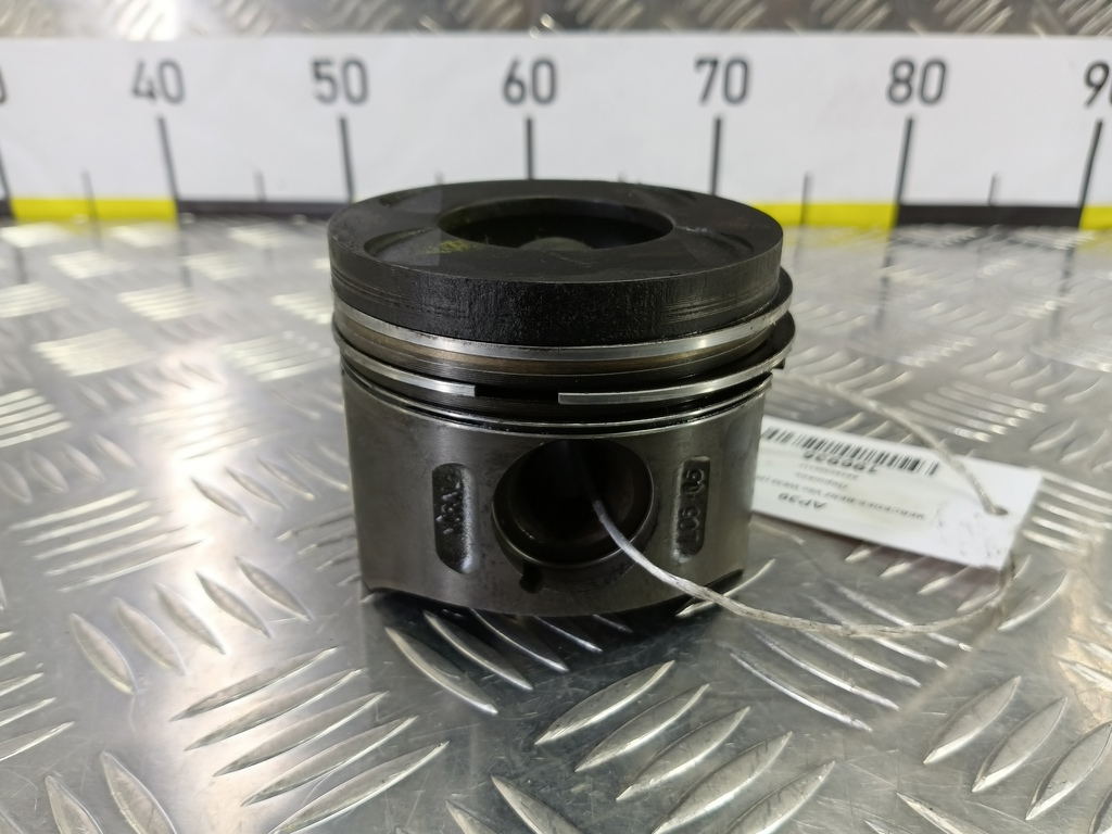 поршень MERCEDES-BENZ Vito  A6460300117, 2590 рублей, Москва