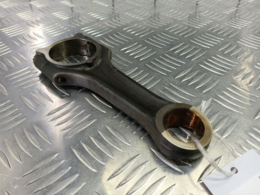 шатун MERCEDES-BENZ Vito  A6110300520, 4540 рублей, Москва