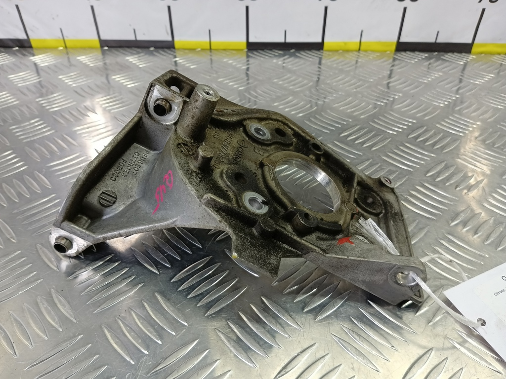 кронштейн тнвд Citroen Jumpy  192689, 2700 рублей, Москва