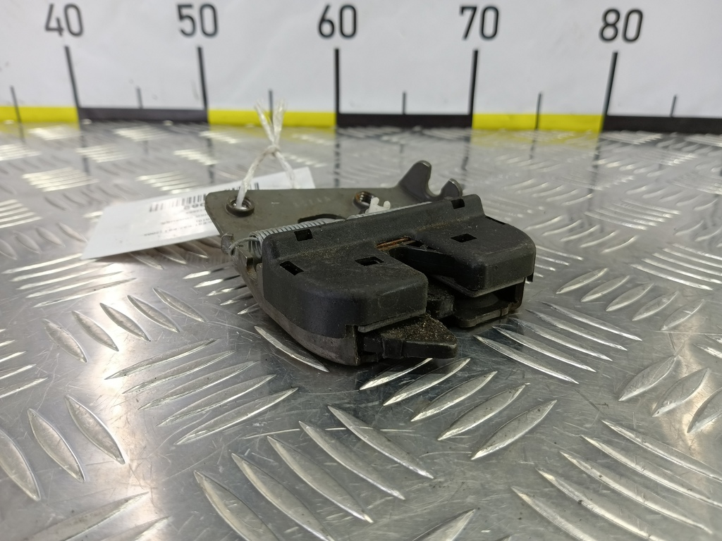 замок спинки сиденья BMW 3 серия  52207112863, 750 рублей, Москва