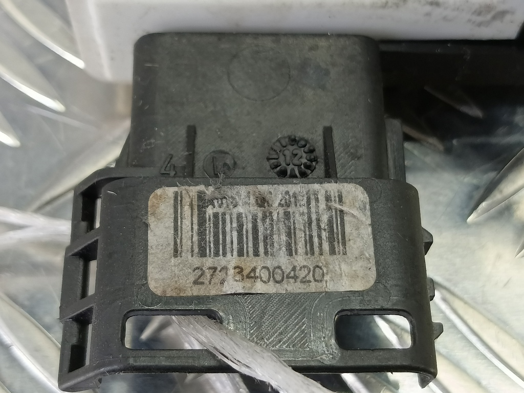 замок двери Peugeot Partner  9135EH, 3620 рублей, Москва