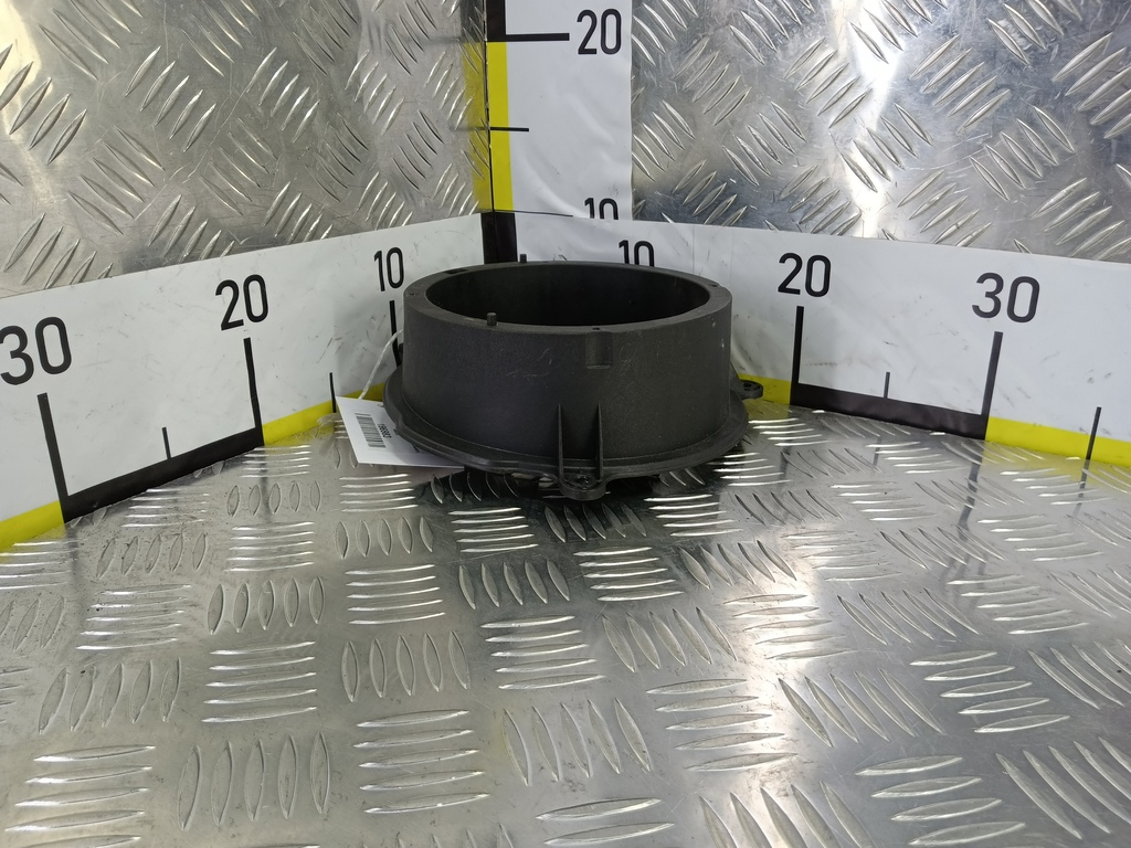 кронштейн динамика музыкального Citroen Berlingo  6562X5, 630 рублей, Москва