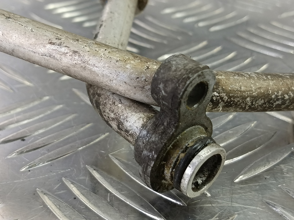 трубка кондиционера SUZUKI JIMNY 1.3 4WD MT (86 л.с.)Jimny  III рестайлинг (2005—2012) Внедорожник 9572081A21, 980 рублей, Москва