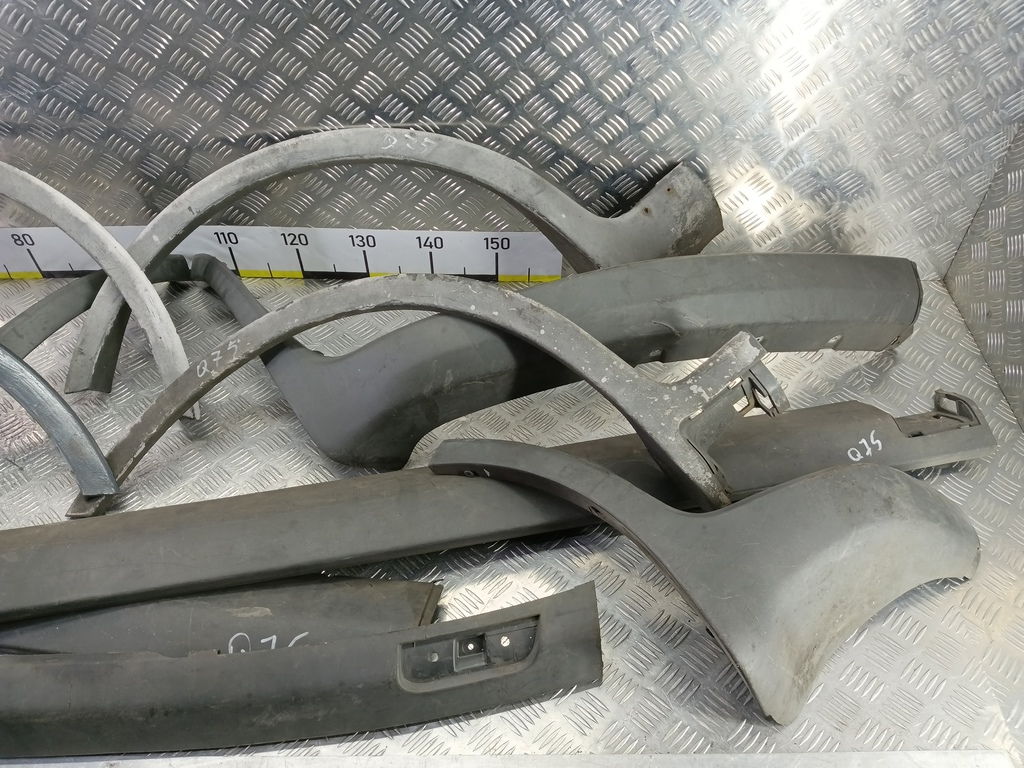 молдинг кузова FORD Fusion 1.4 AMT (80 л.с.)Fusion  I рестайлинг (2005—2012) Хетчбэк 1405230, 14200 рублей, Москва