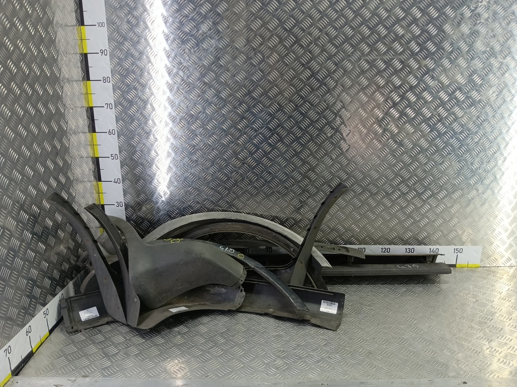 молдинг кузова FORD Fusion 1.4 AMT (80 л.с.)Fusion  I рестайлинг (2005—2012) Хетчбэк 1405230, 14200 рублей, Москва