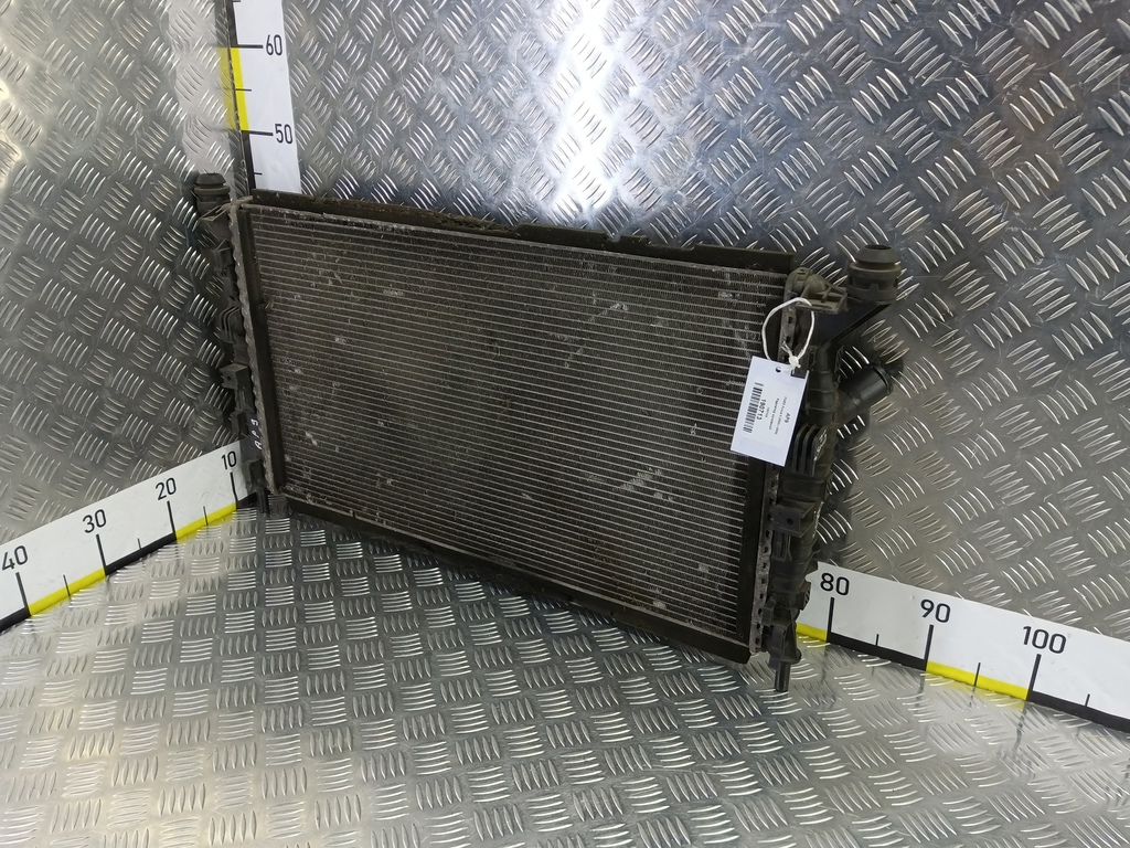 радиатор основной FORD Focus 1.8 TDCi MT (116 л.с.)Focus  II (2005—2008) Хетчбэк 1357325, 3279 рублей, Москва