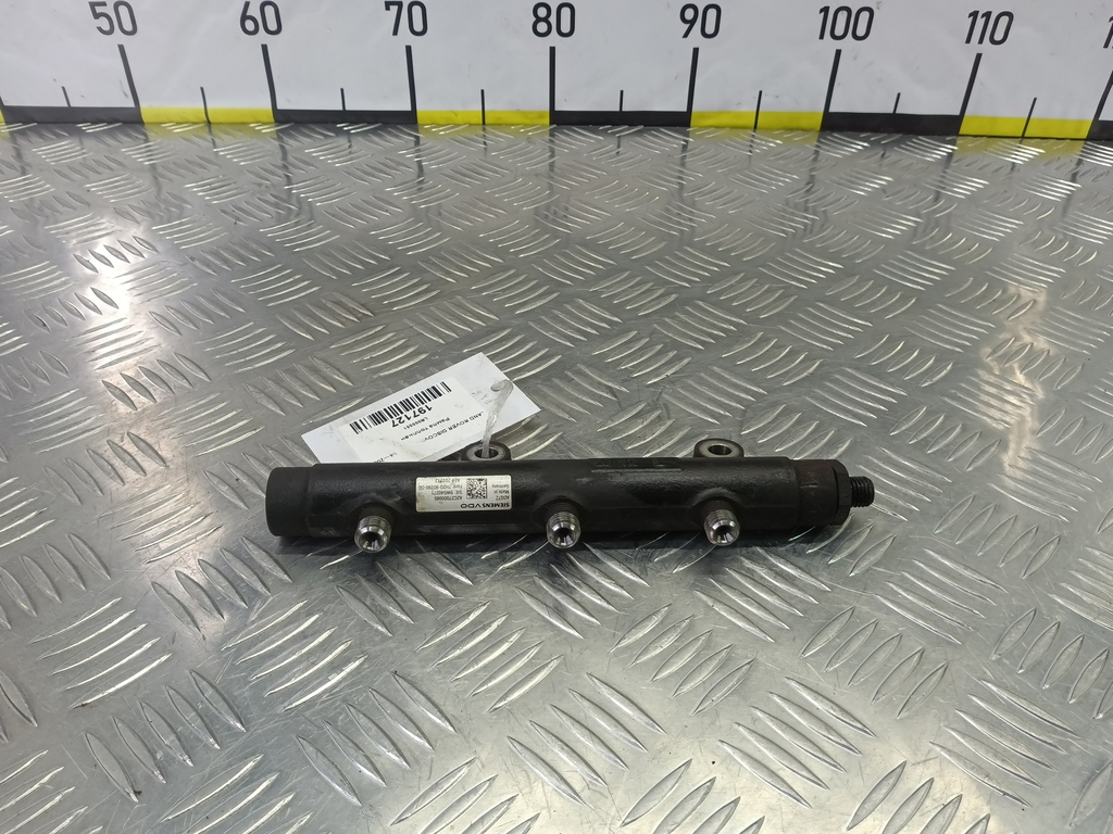 рампа топливная LAND ROVER DISCOVERY  LR005551, 1550 рублей, Москва