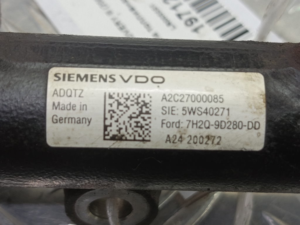 рампа топливная LAND ROVER DISCOVERY  LR005551, 1550 рублей, Москва