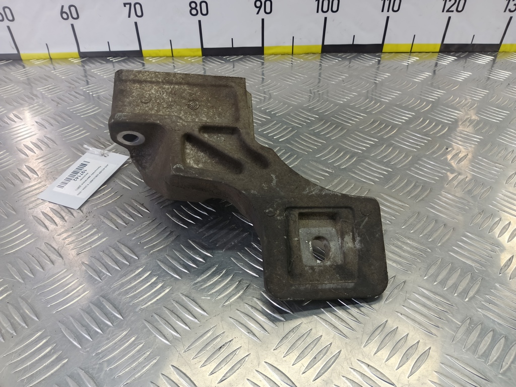 кронштейн двигателя (двс) LAND ROVER DISCOVERY  KKU500590, 520 рублей, Москва