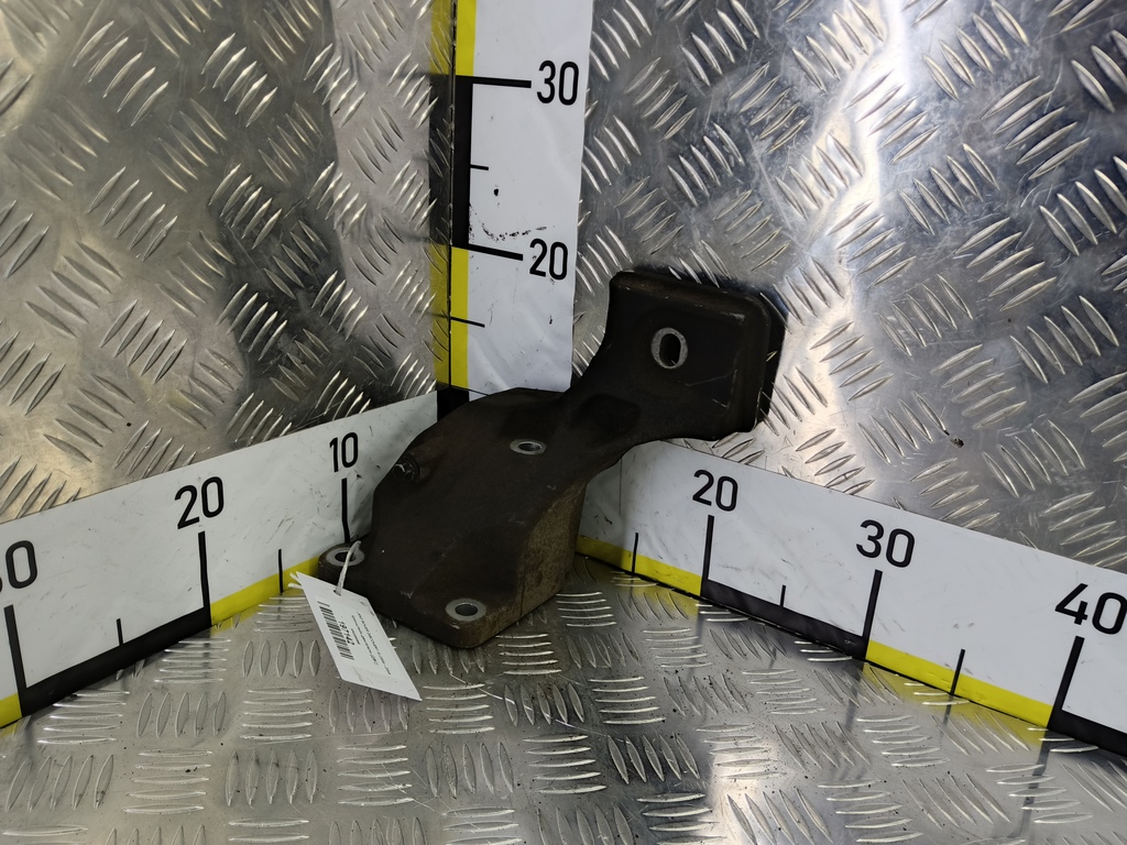 кронштейн двигателя (двс) LAND ROVER DISCOVERY  KKU500590, 520 рублей, Москва