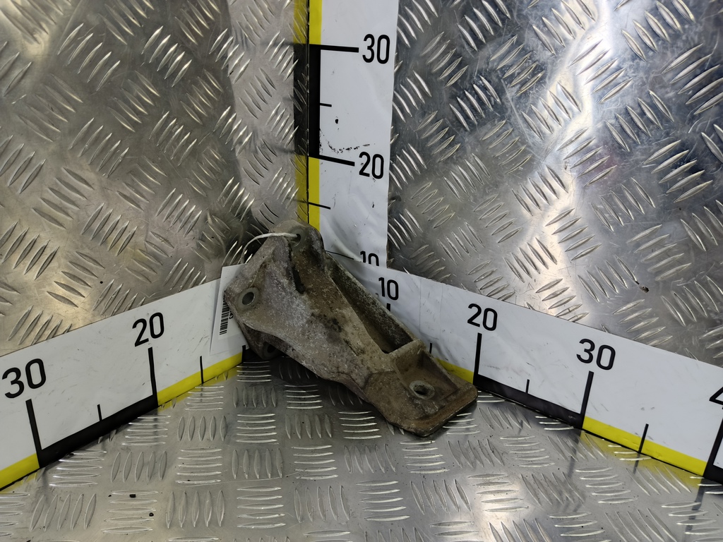 кронштейн двигателя (двс) LAND ROVER DISCOVERY  KKU500580, 520 рублей, Москва