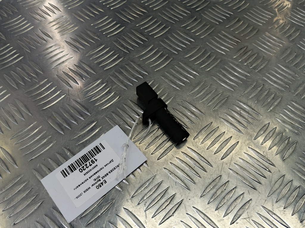 датчик положения коленвала MERCEDES-BENZ Sprinter  A0031532828, 3279 рублей, Москва