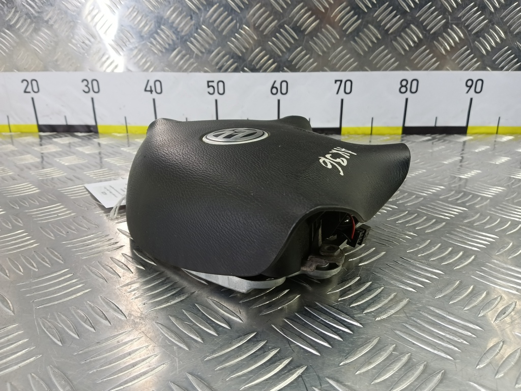 подушка безопасности водителя Volkswagen Crafter  2E0880202D, 2130 рублей, Москва