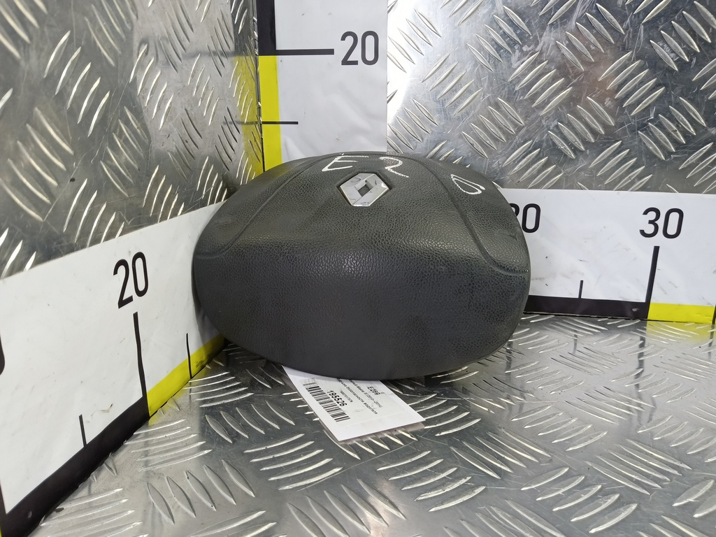 подушка безопасности водителя Renault Master  985701757R, 11330 рублей, Москва