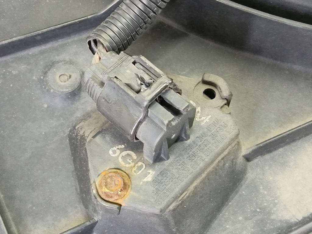 вентилятор охлаждения Kia SPORTAGE  253801F251, 3510 рублей, Москва