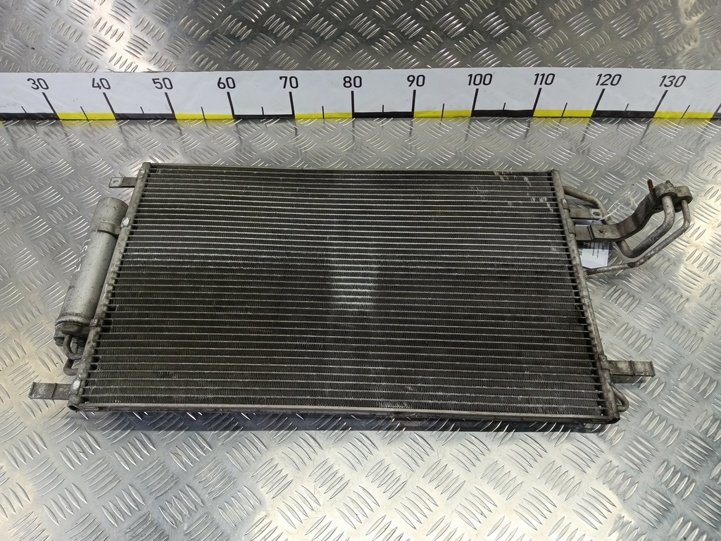 радиатор кондиционера Hyundai TUCSON 2.0 MT (140 л.с.)Tucson  I (2004—2011) Внедорожник 976062E000, 2930 рублей, Москва