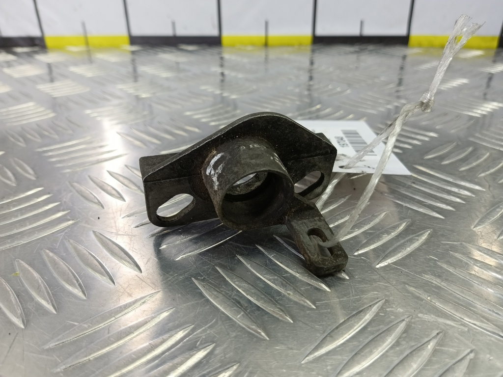 кронштейн датчика коленвала FORD Tourneo Connect  1357989, 980 рублей, Москва