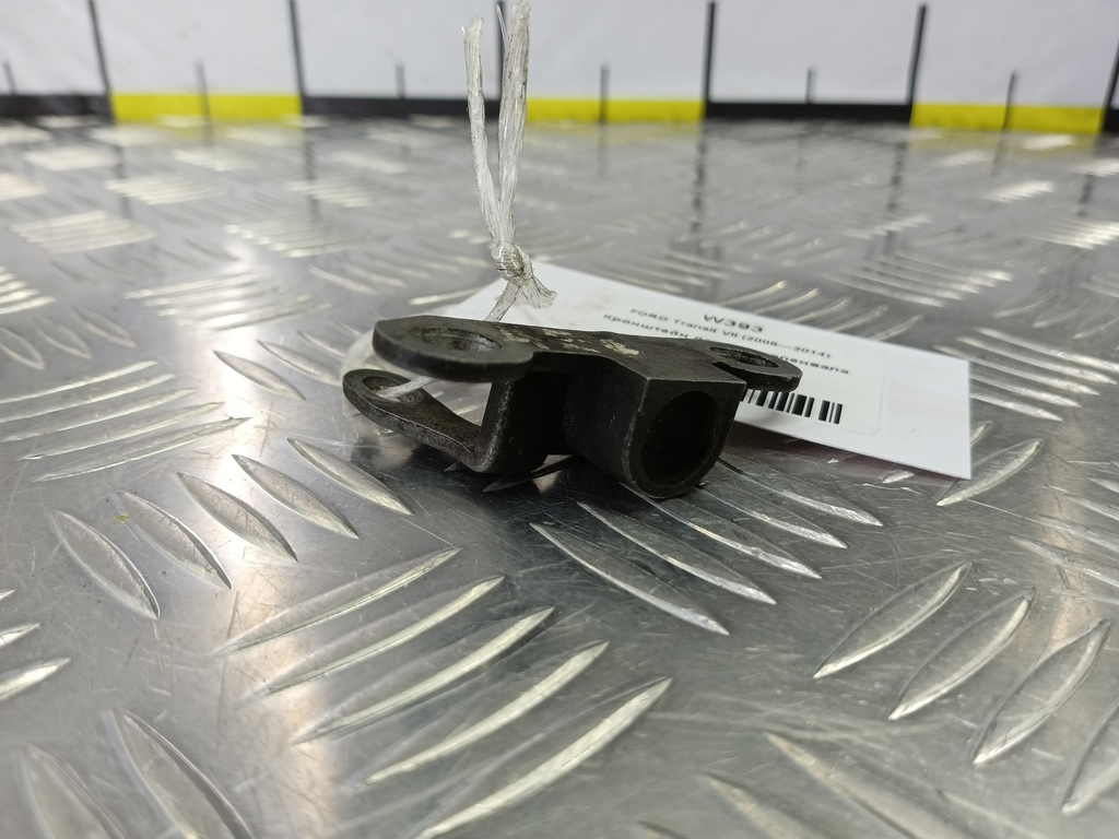 кронштейн датчика коленвала FORD Transit  1680028, 1210 рублей, Москва