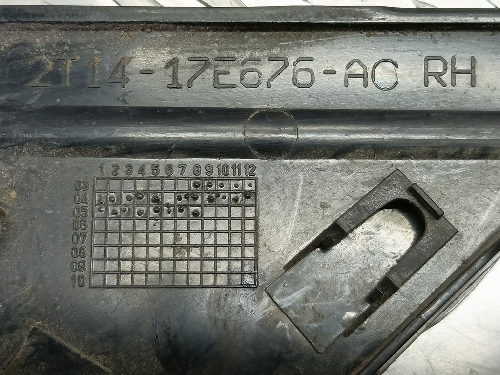 накладка крыла переднего FORD Tourneo Connect  5212220, 520 рублей, Москва