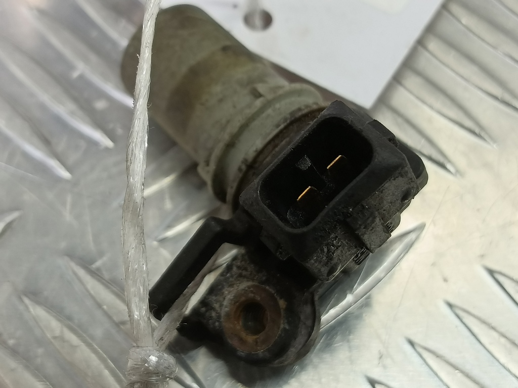 датчик положения коленвала FORD Tourneo Connect  1385381, 1780 рублей, Москва