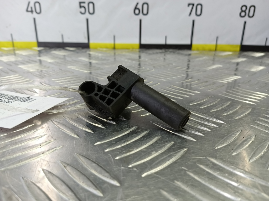 датчик положения коленвала FORD Transit  2011482, 3279 рублей, Москва