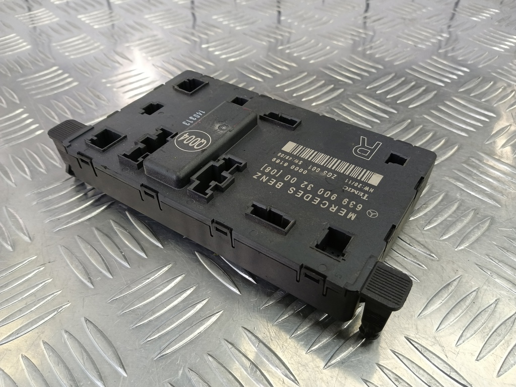 блок комфорта MERCEDES-BENZ Vito  A6399003200, 1670 рублей, Москва