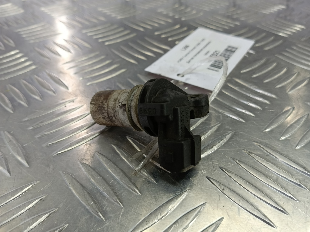 датчик положения коленвала FORD Tourneo Connect  1385381, 1780 рублей, Москва