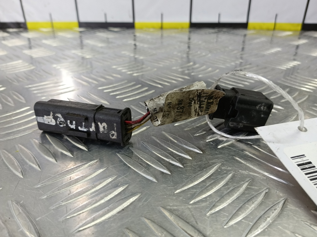 проводка (коса) Peugeot Partner  6569VP, 3279 рублей, Москва