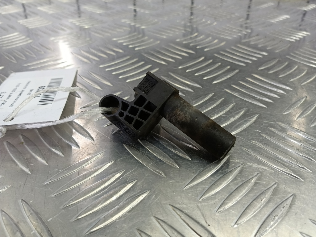 датчик положения коленвала FORD Transit  2011482, 3279 рублей, Москва