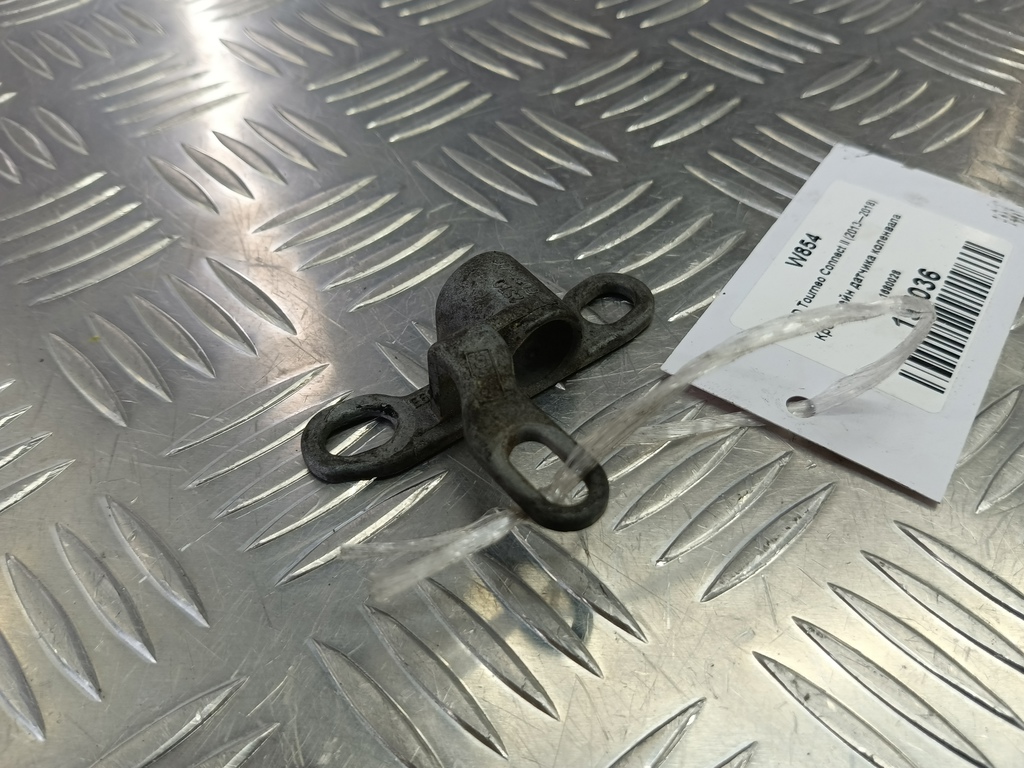 кронштейн датчика коленвала FORD Tourneo Connect  1680028, 1210 рублей, Москва