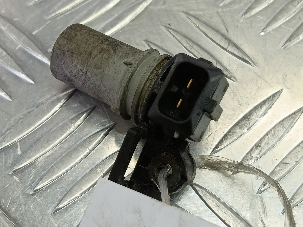 датчик положения коленвала FORD Tourneo Connect  1385381, 1780 рублей, Москва