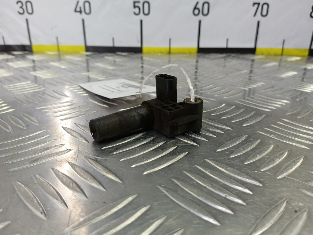 датчик положения коленвала FORD Transit  2011482, 3279 рублей, Москва